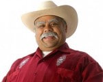 At one with his audience: An interview with Don Cheto Don Cheto
