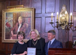 Beall, Michaels Saluted For Lifetime Leadership In Media Lynn Beall (c), receiving the RBR+TVBR Lifetime Leadership Award from Streamline Publishing Media Division President/Publisher Deborah Parenti and retired TEGNA CEO Dave Lougee