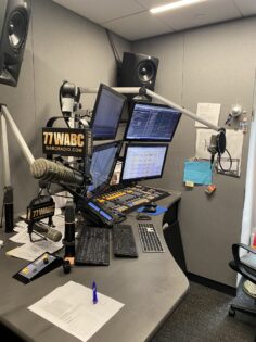 WABC Radio Adds Weekday Financial Reports With Terrett