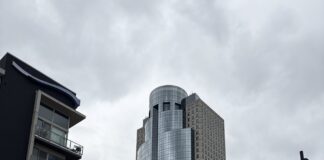 Charter Rolls The Dice On Las Vegas Retrans Spat With Scripps