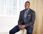 A Giant Is Named 2022 Broadcaster of the Year Michael Strahan