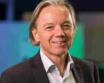FCC Welcomes Chief Economist, Honors AM Interference Engineer Johannes M. Bauer
